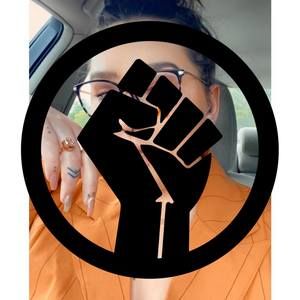 Meet your Posher, Sabrina